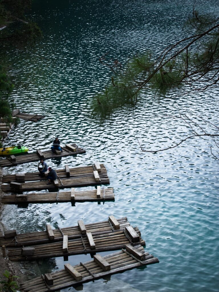 Rafts on Montebello Lakes